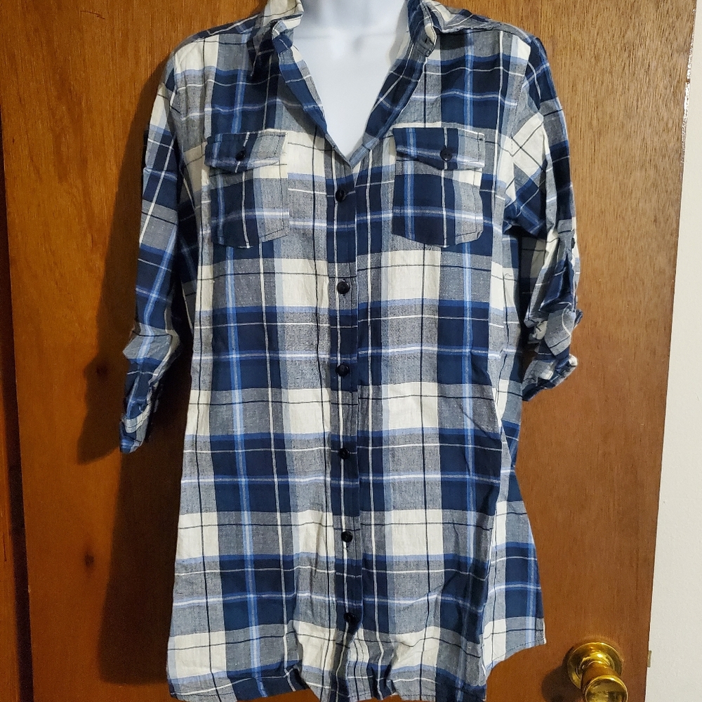 Blue plaid button up shirt